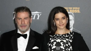 Ella Bleu celebra su 23 cumpleaños en compañía de su padre, John Travolta