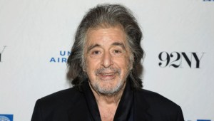 Al Pacino, de 83 años, tendrá un hijo con su novia Noor Alfallah, de 29