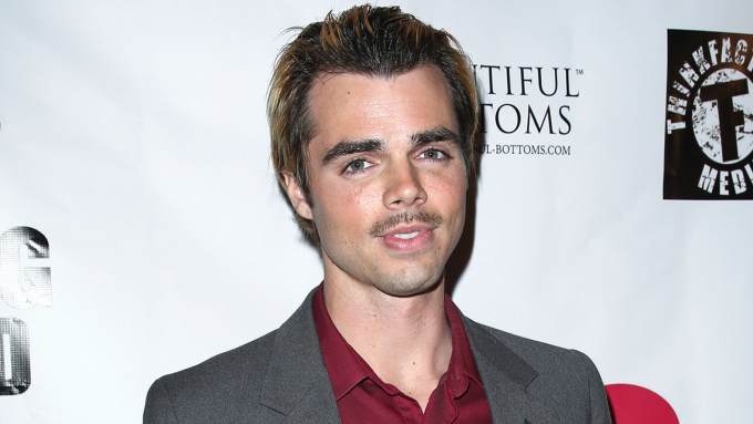 El renacer de Reid Ewing: De Modern Family a una vida auténtica y centrada en el bienestar emocional