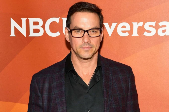 Fallece Tyler Christopher, reconocido actor de 