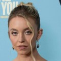 Noticia Sydney Sweeney responde a las críticas por su video de los Rolling Stones: 