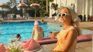 Kristen Wiig lidera la nueva comedia de Apple TV+ 'Palm Royale'