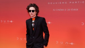 Timothée Chalamet: trazando nuevos caminos en la moda  