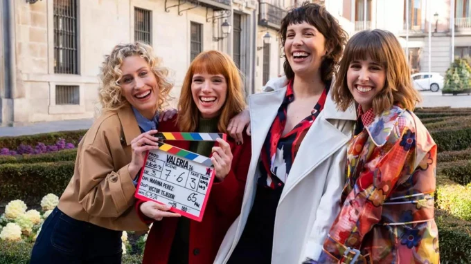 Netflix sorprende con una cuarta temporada de 'Valeria' tres años después de su final