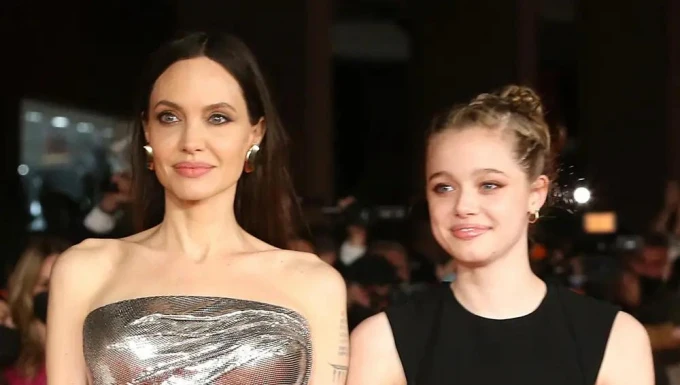 Shiloh Jolie-Pitt, la hija de Brad Pitt y Angelina Jolie, decide mudarse con su padre