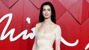 Anne Hathaway recuerda la audición en la que tuvo que besar a 10 hombres