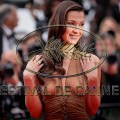 Noticia Bella Hadid Sorprende en Cannes con los senos al descubierto