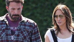 Jennifer Lopez y Ben Affleck: Rumores de divorcio inminente con la venta de su mansión en Beverly Hills
