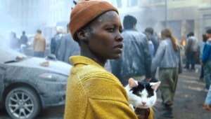 El encantador felino de Lupita Nyong'o en 'Un lugar en silencio: Día uno'