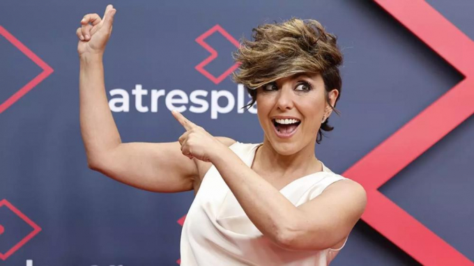 Atresmedia adaptará la novela de Sonsoles Ónega, 'Las hijas de la criada'