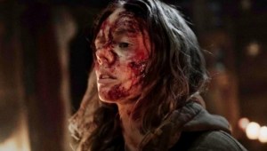 Trailer de 'Azrael': ¡Sobrevive si puedes! Samara Weaving en una lucha desesperada por la vida