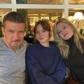 Noticia Melanie Griffith y Antonio Banderas celebran el compromiso de su hija Stella