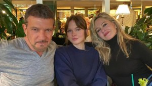 Melanie Griffith y Antonio Banderas celebran el compromiso de su hija Stella