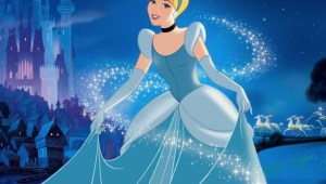 Así podría lucir Cenicienta si fuera una mujer real en lugar de una princesa animada de Disney.