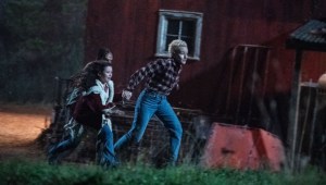 ‘Hombre Lobo’ arrasa en su estreno, primeras críticas lo describen como un reinicio terrorífico que deja a todos en suspenso