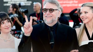 Guillermo del Toro triunfa en Venecia con una ovación de más de 13 minutos por ‘Frankenstein’