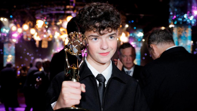 “The Studio”, “The Pitt” y “Adolescence” triunfan en los Emmy 2025