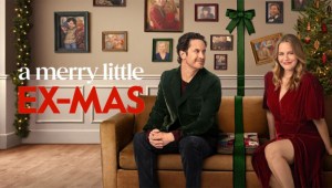 Netflix estrena tráiler de Una Navidad EXtra, comedia romántica navideña con Alicia Silverstone y Oliver Hudson