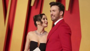 Chris Evans se estrena como papá: El 