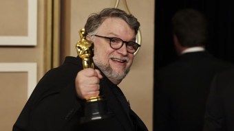 Noticia El 'Frankenstein' de Guillermo del Toro pisa fuerte hacia el Oscar 2026