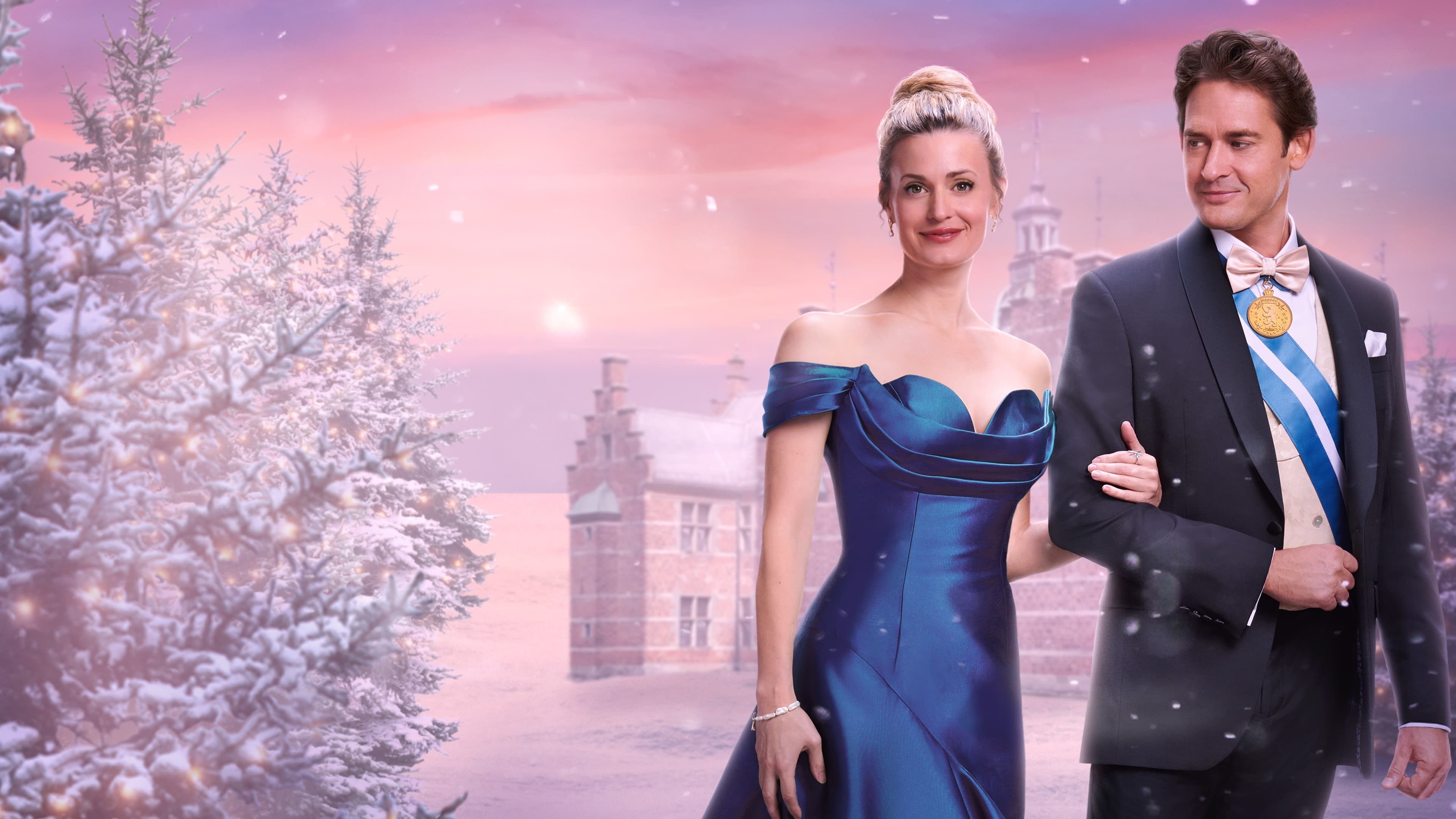 Foto de A NOT SO ROYAL CHRISTMAS