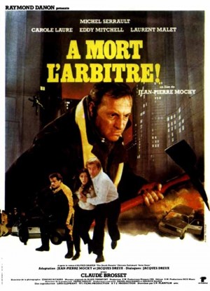 A por el árbitro
