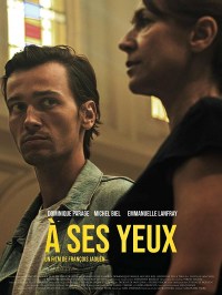 À ses yeux