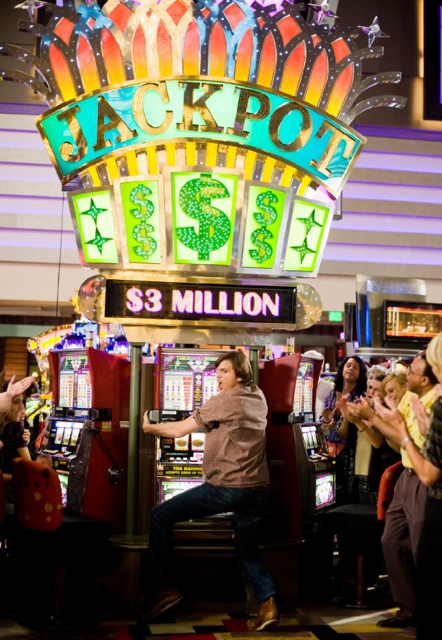 Poster de ALGO PASA EN LAS VEGAS