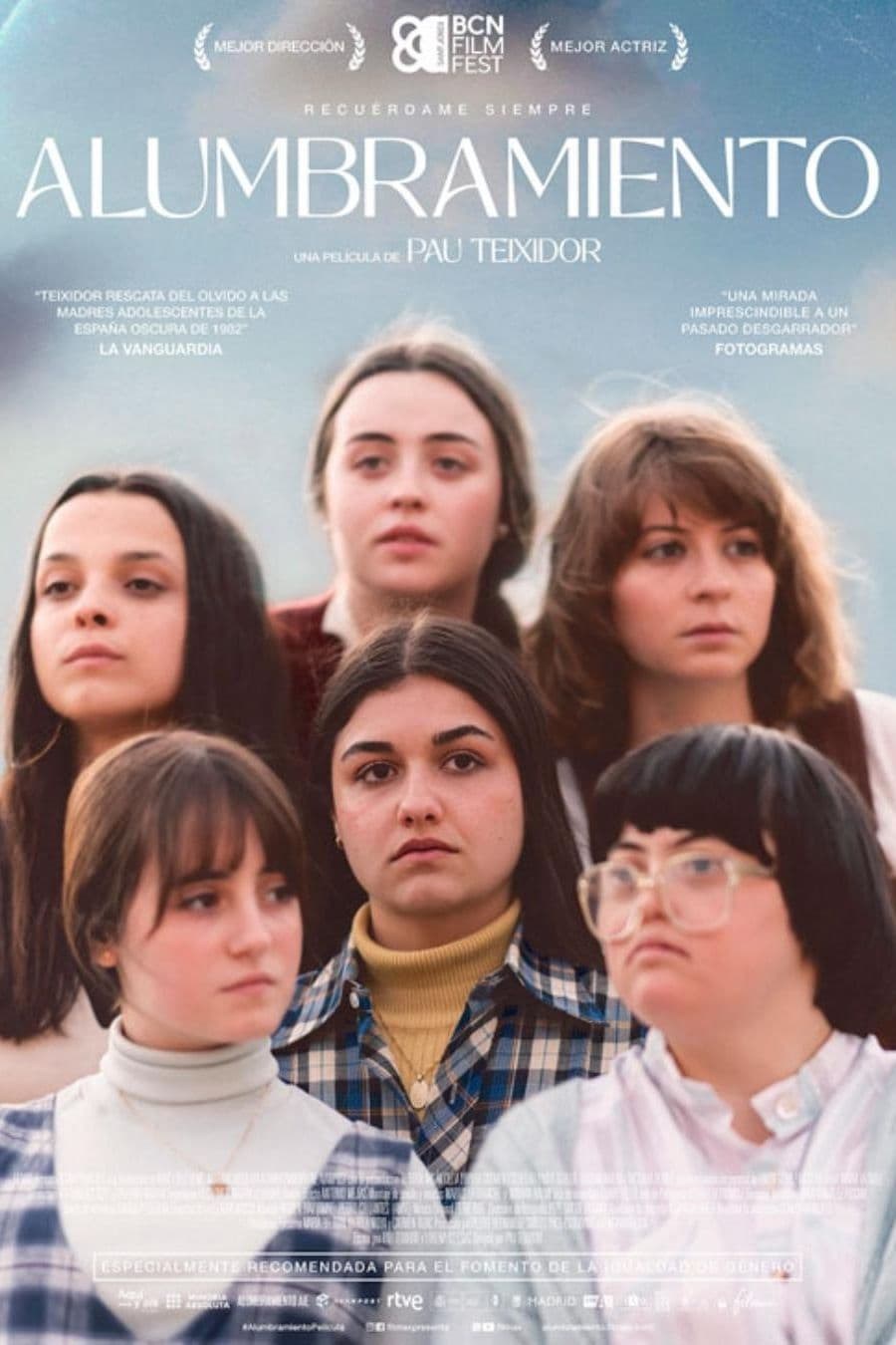 Poster de ALUMBRAMIENTO en español