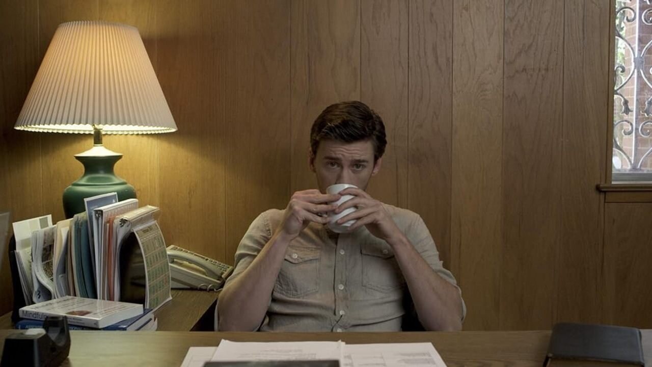 Foto de AT THE END OF THE DAY