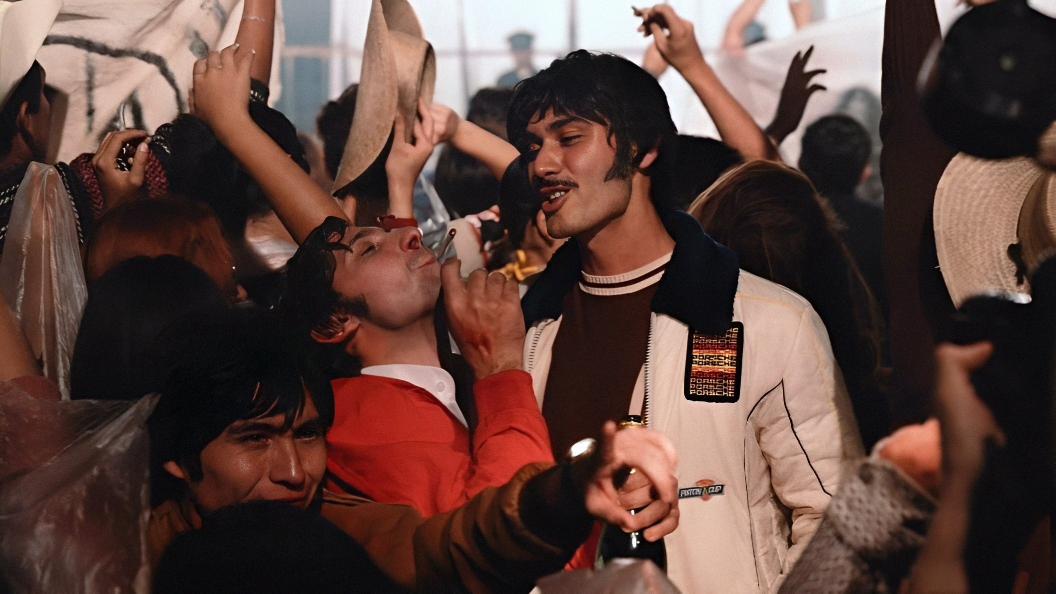 Foto de AUTOS, MOTA Y ROCANROL