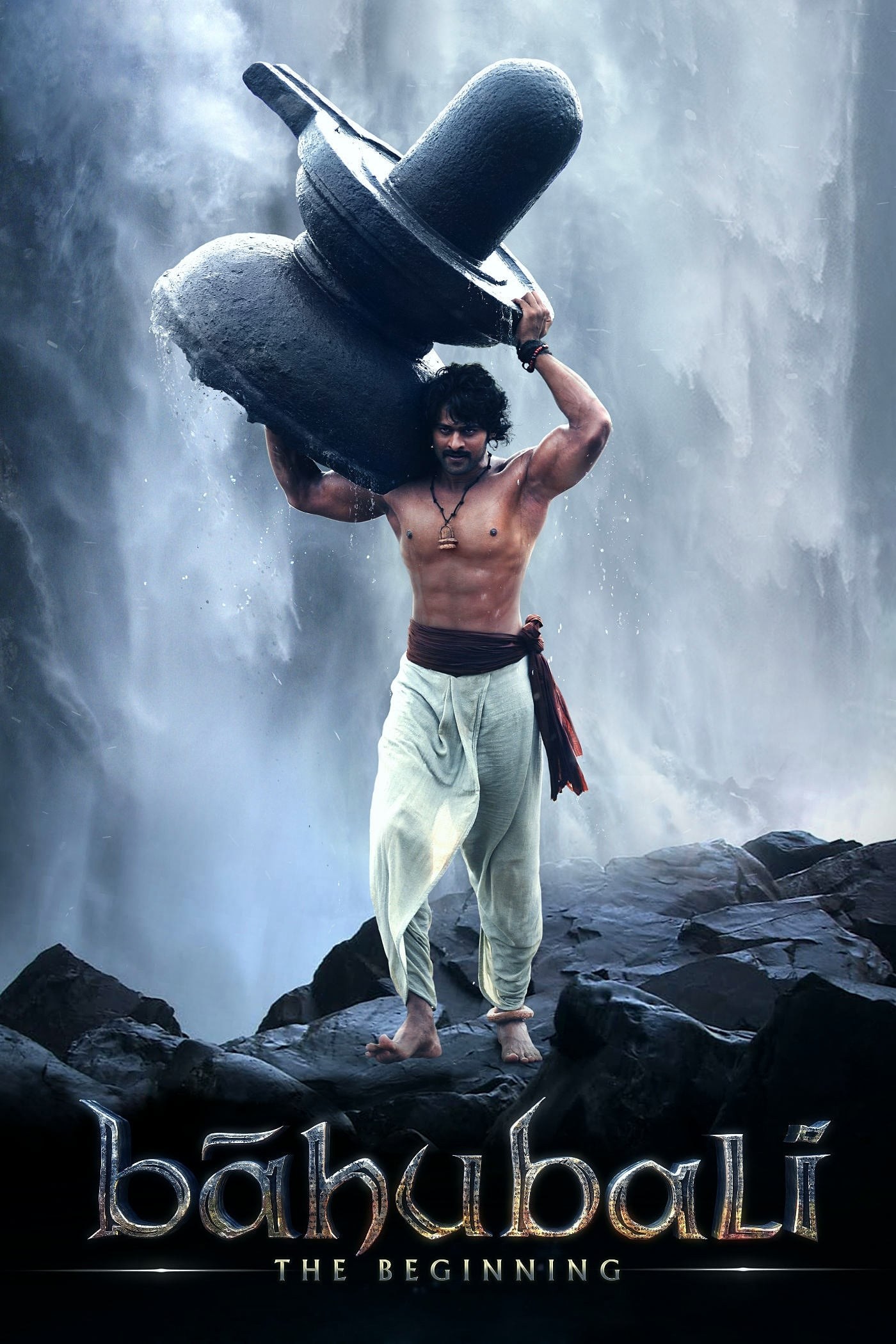 Poster de BAAHUBALI: THE BEGINNING en inglés