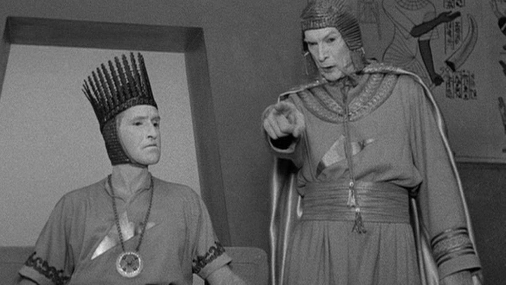 Foto de BAJO EL SIGNO DE ISHTAR