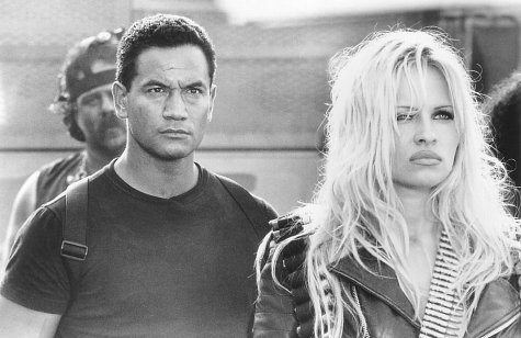 Foto de BARB WIRE