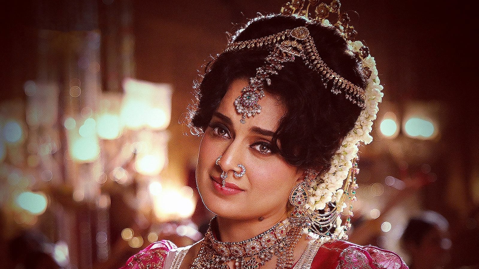 Foto de CHANDRAMUKHI 2