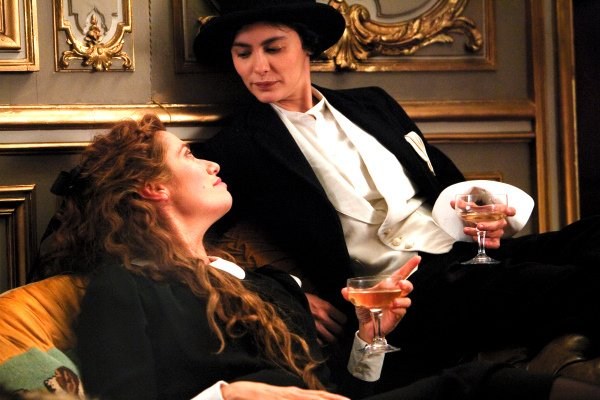 Foto de COCO, DE LA REBELDÍA A LA LEYENDA DE CHANEL