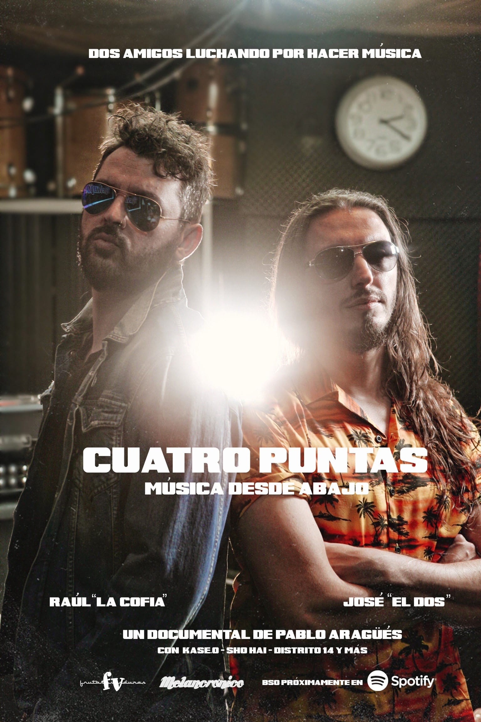Poster de Cuatro Puntas. Música desde abajo en español