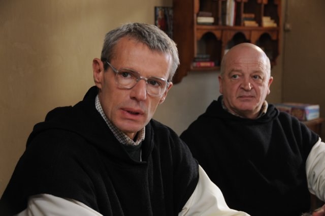 Foto de DE DIOSES Y HOMBRES