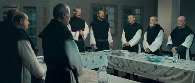 Foto de DE DIOSES Y HOMBRES
