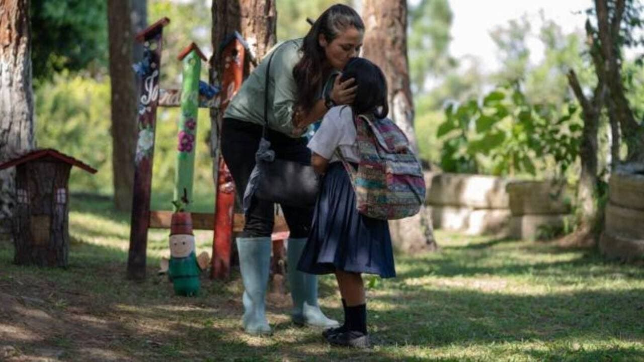 Foto de DESPIERTA MAMÁ