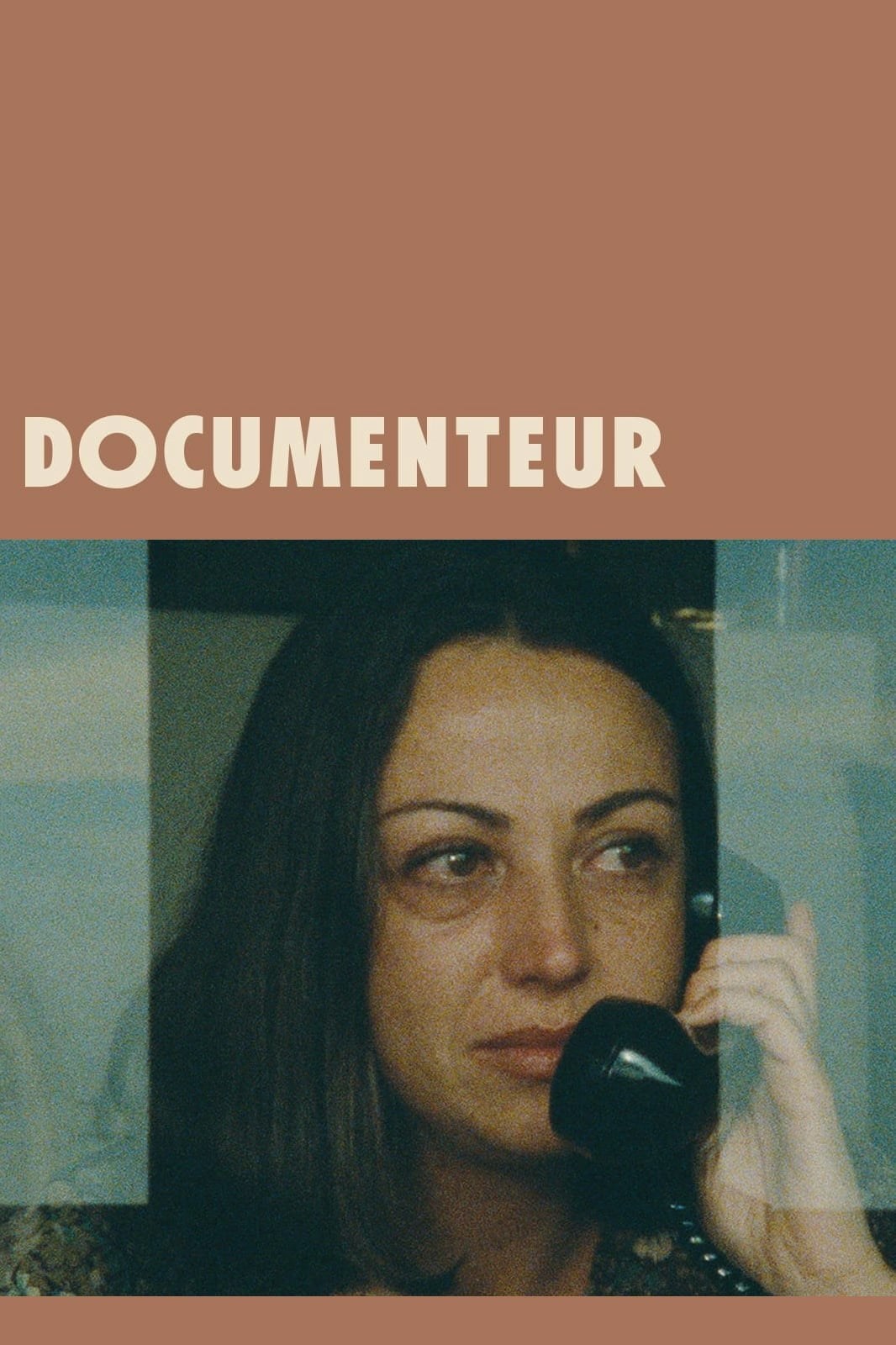 Poster de DOCUMENTEUR en inglés
