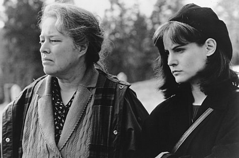 Foto de ECLIPSE TOTAL (DOLORES CLAIBORNE)