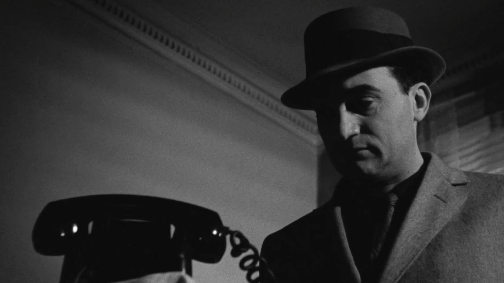 Foto de EL NEGRO SILENCIO DEL DOLOR