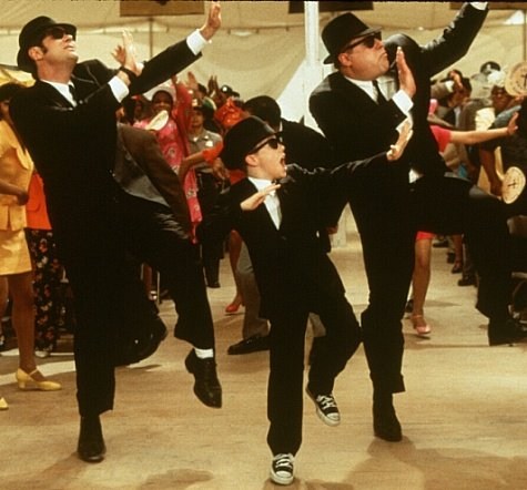 Foto de EL RITMO CONTINÚA (BLUES BROTHERS 2000)