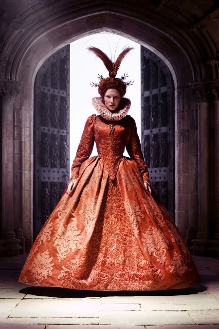Poster de ELIZABETH: LA EDAD DE ORO