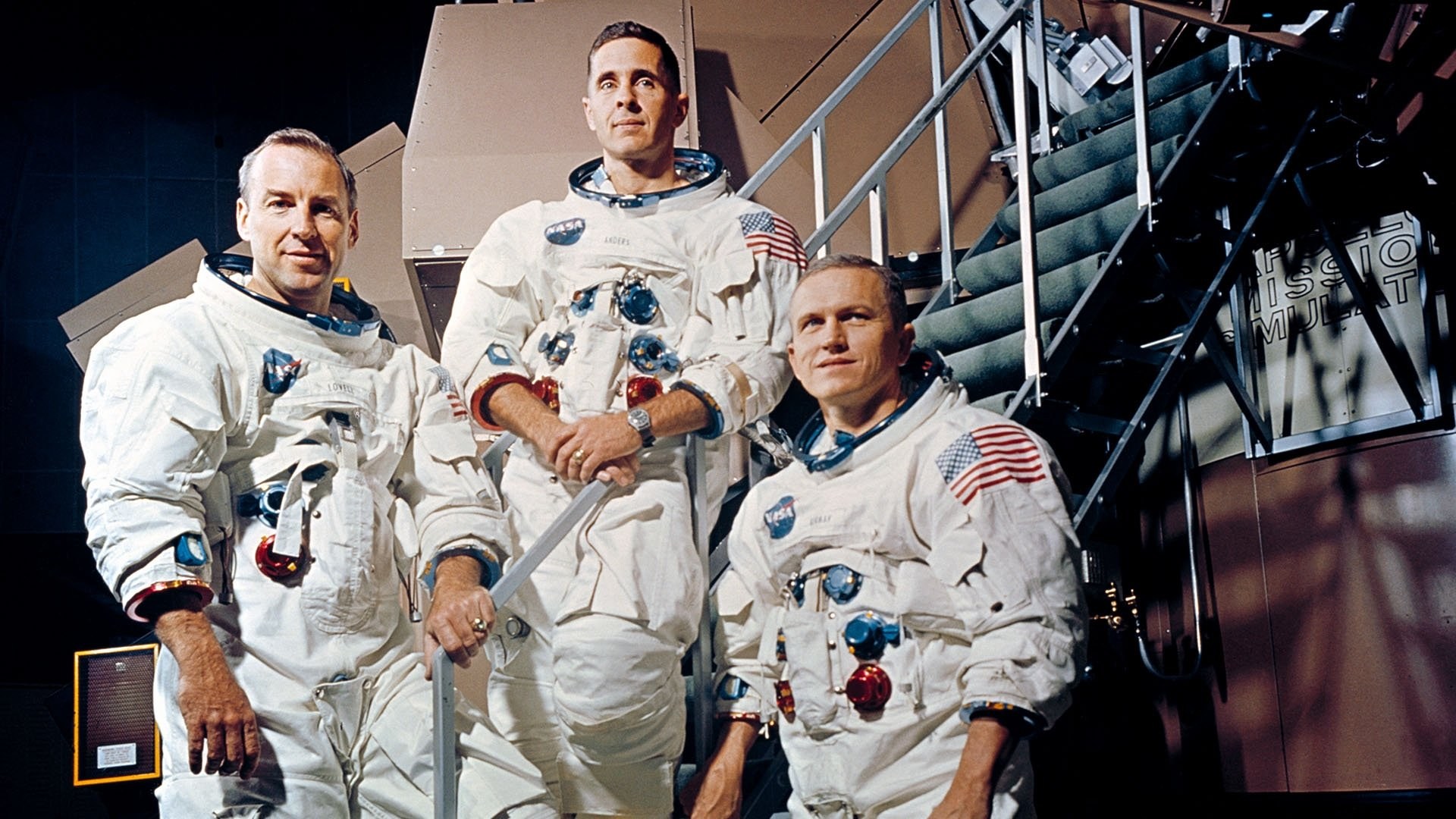 Foto de FIRST TO THE MOON