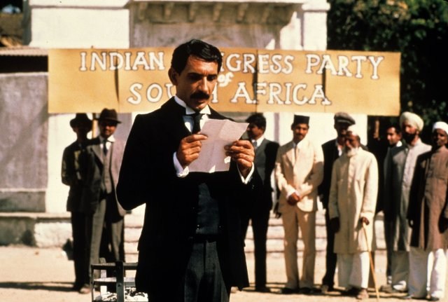 Foto de GANDHI
