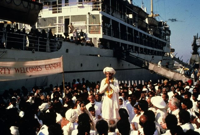 Foto de GANDHI