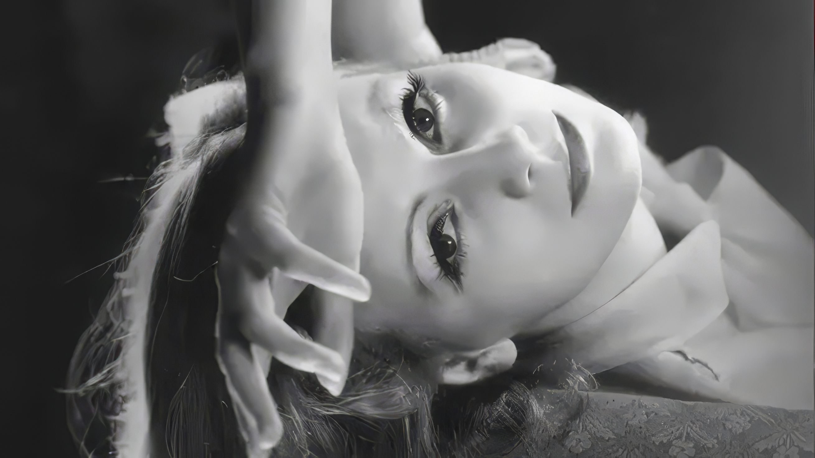 Foto de GARBO: WHERE DID YOU GO?