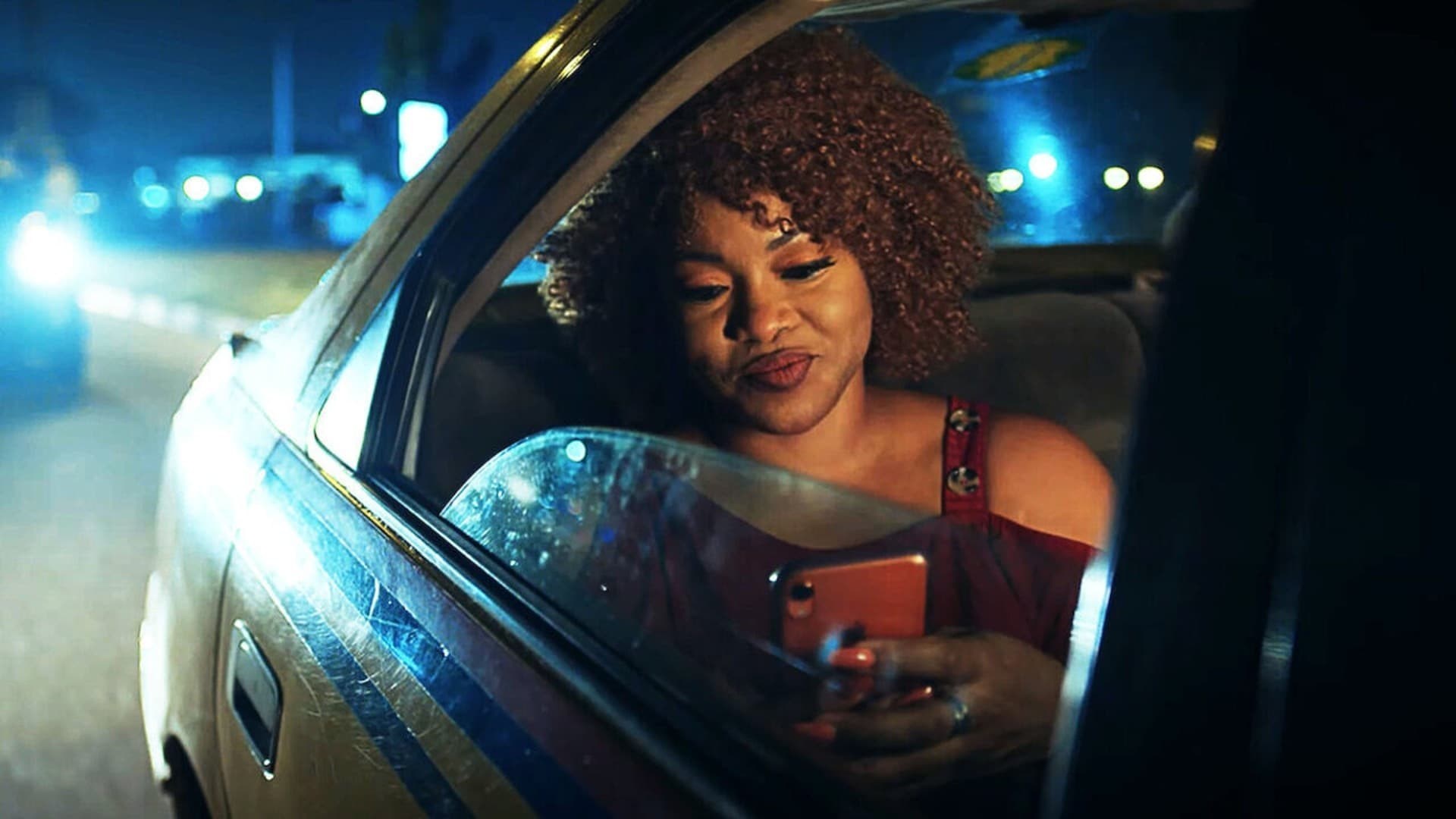 Foto de HERE LOVE LIES